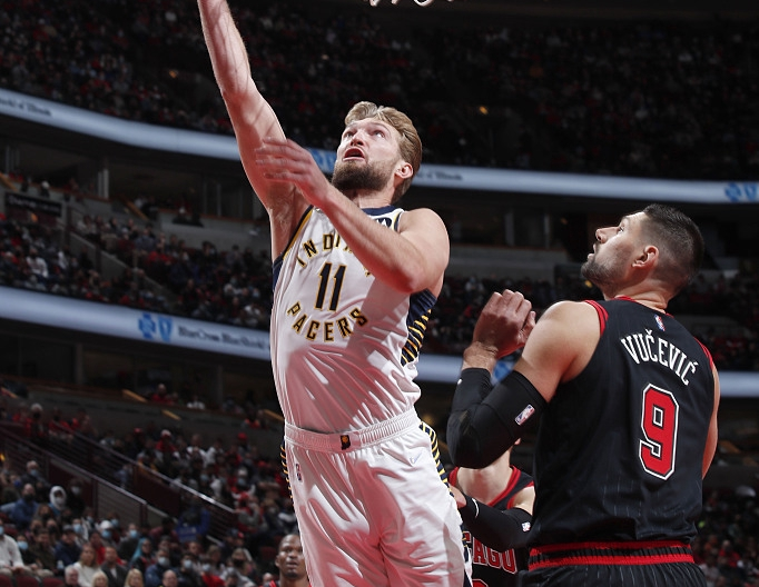 立陶宛男篮血洗步行者，拉文惊艳世界