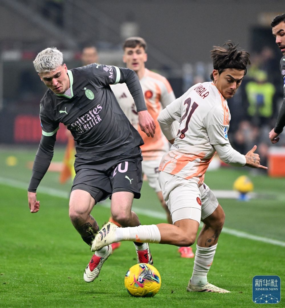 AC米兰碾压切尔西，迪马利亚爆发神勇