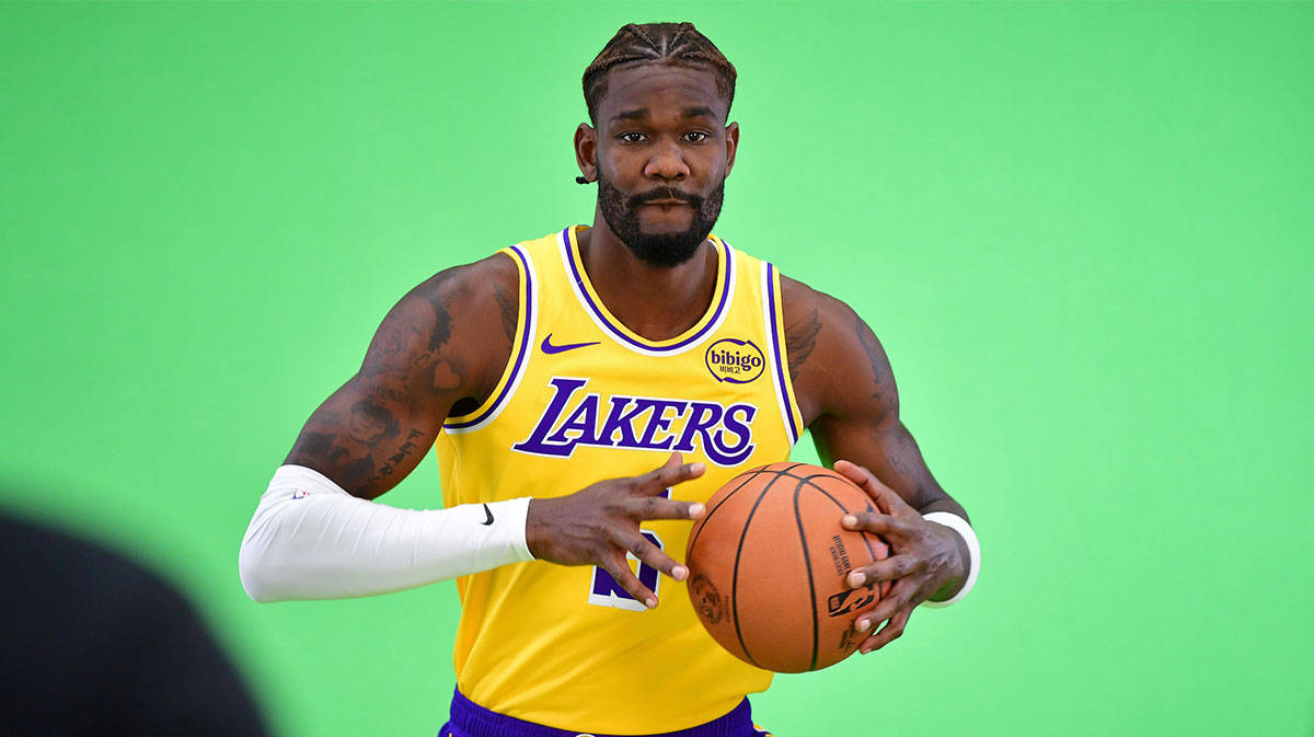 意大利男篮爆冷湖人B队,艾顿统治全场 意大利男篮爆冷湖人B队,艾顿统治全场