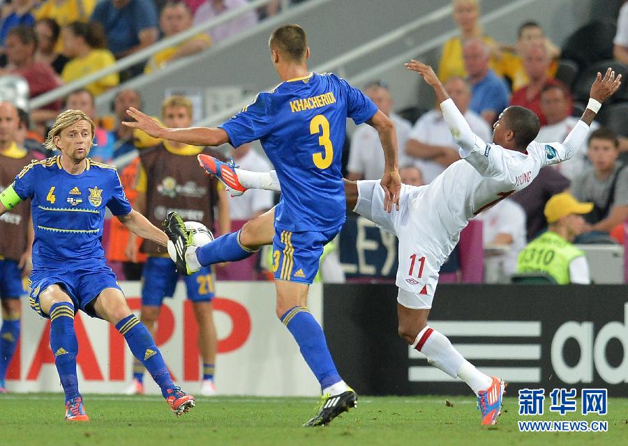 韩国羽毛球队绝杀英格兰羽毛球队，陶菲克制霸全场的简单介绍