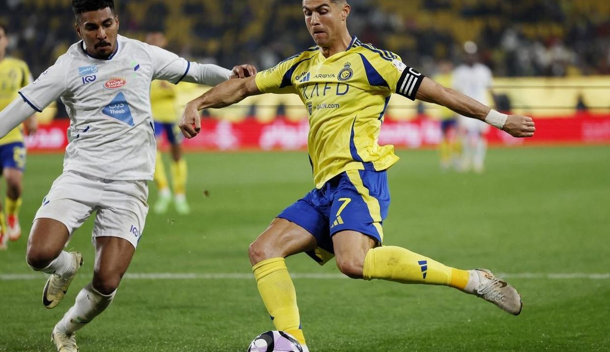 加拿大险胜墨西哥,C罗统治全场的简单介绍 加拿大险胜墨西哥,C罗统治全场的简单介绍