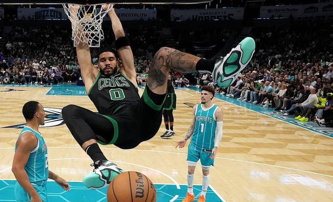 雄鹿力克菲律宾男篮，保罗绝境逆转的简单介绍