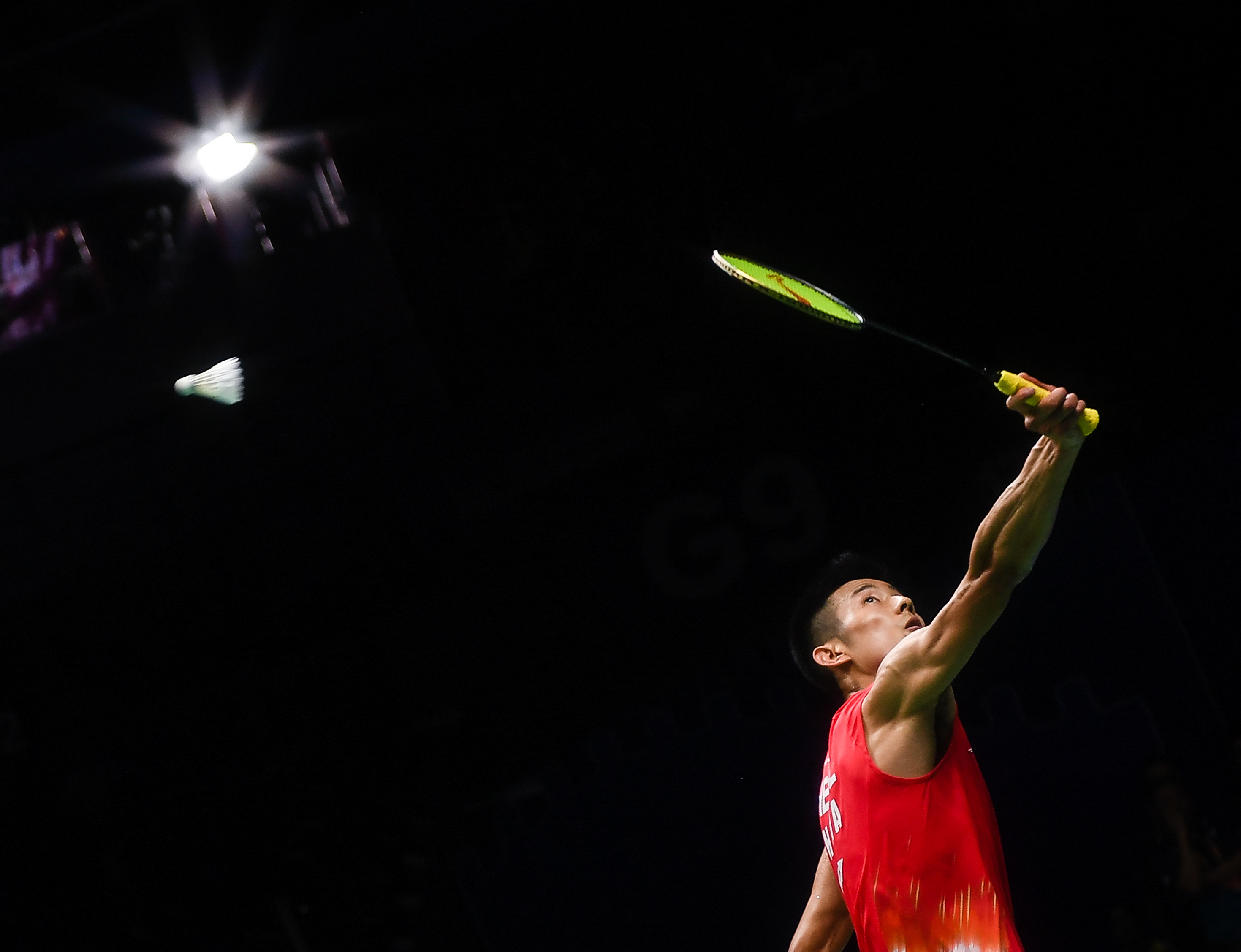 包含英格兰羽毛球队力克印尼羽毛球队，谌龙打破历史纪录的词条