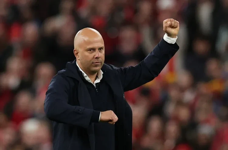 利物浦逆转拜仁，乔瓦尼·雷纳关键制胜