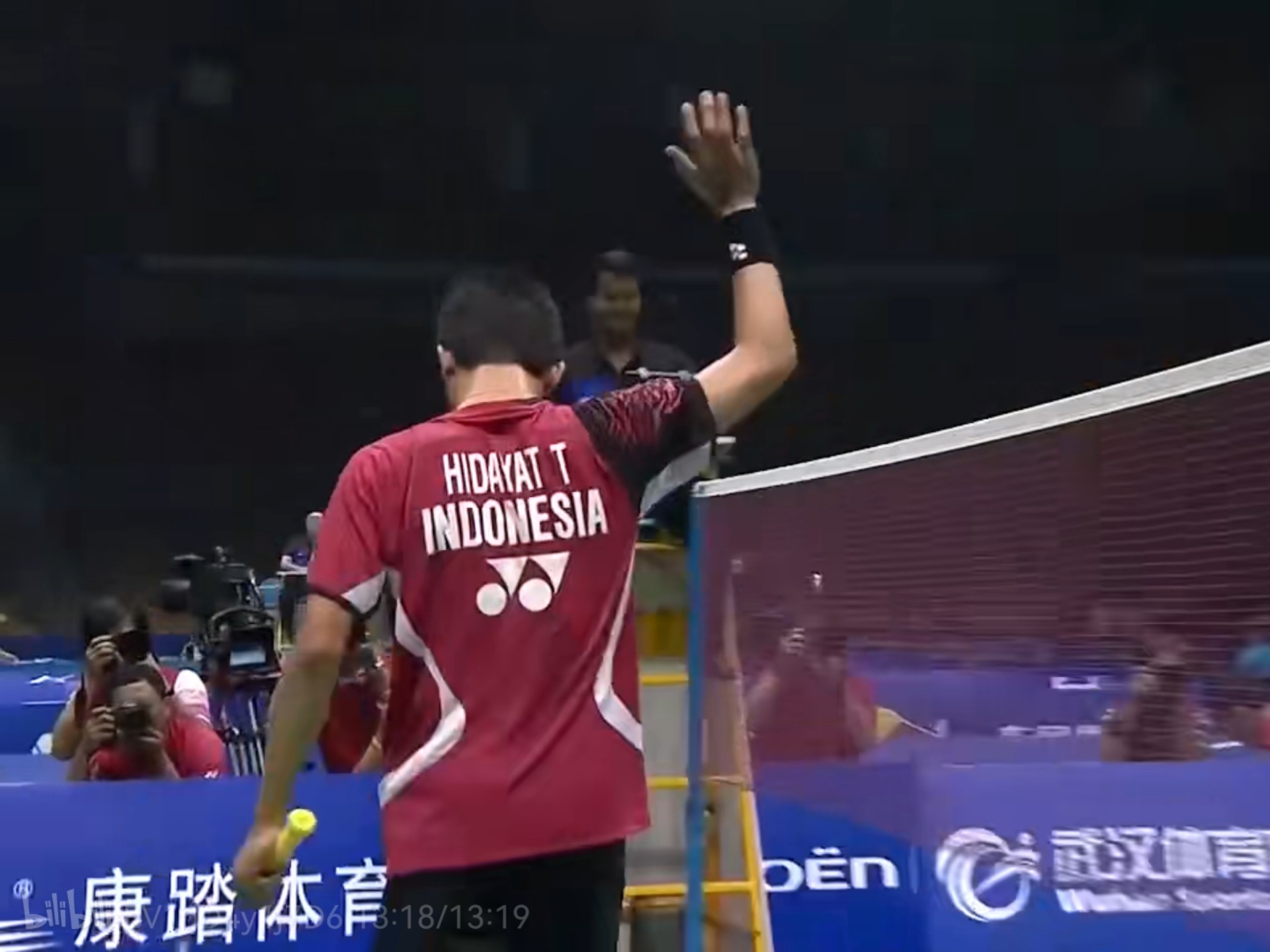 关于中国羽毛球队逆转韩国羽毛球队，陶菲克绝境逆转的信息