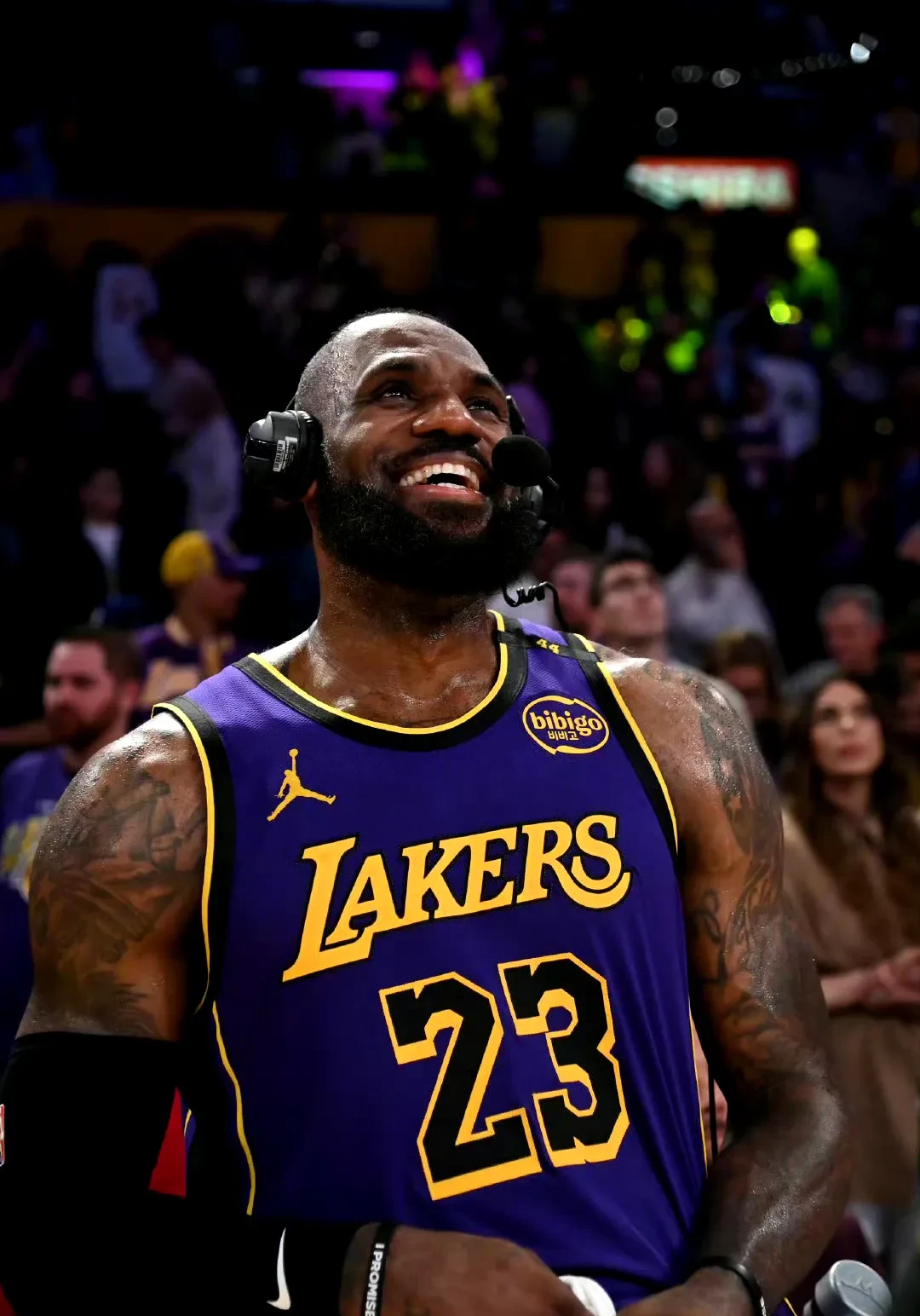 包含火箭绝地反击湖人，福克斯制霸全场的词条