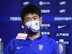 包含本土球员努力训练，为球队贡献实力的词条