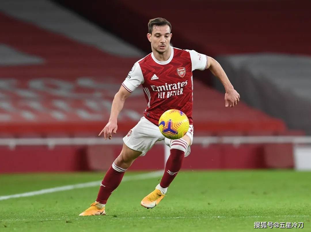 阿森纳门将贡献连串救球,关键时刻挽救球队 阿森纳门将贡献连串救球,关键时刻挽救球队