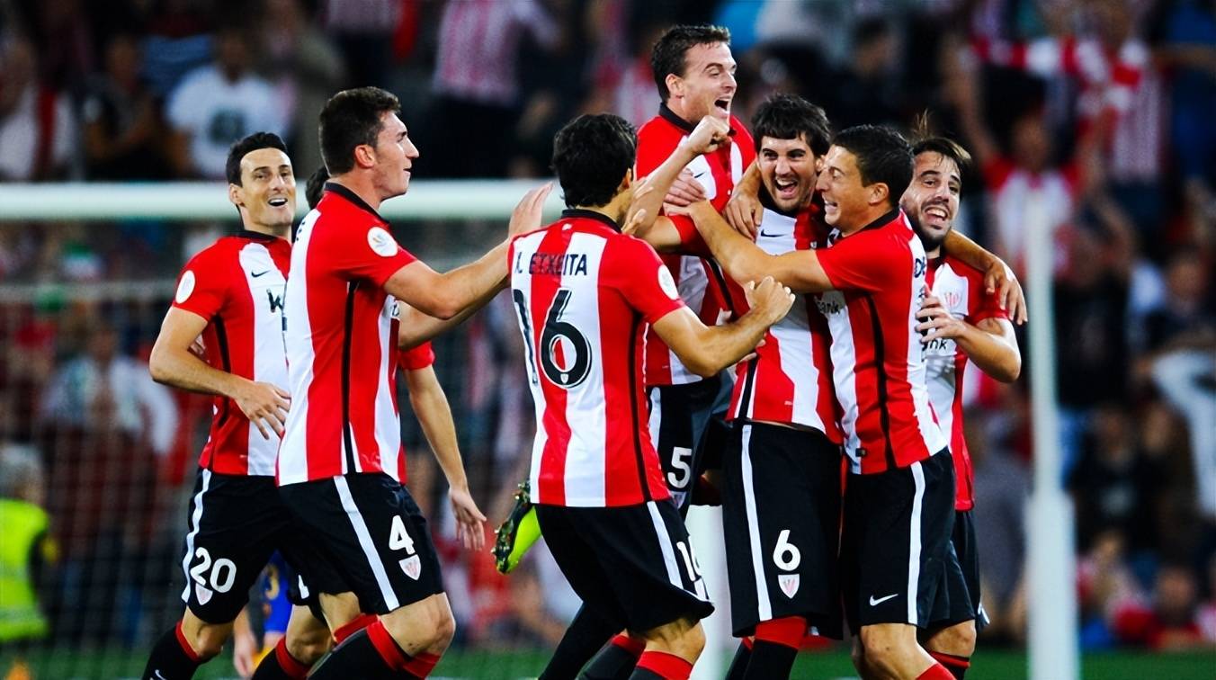 阿森纳门将贡献连串救球,关键时刻挽救球队 阿森纳门将贡献连串救球,关键时刻挽救球队