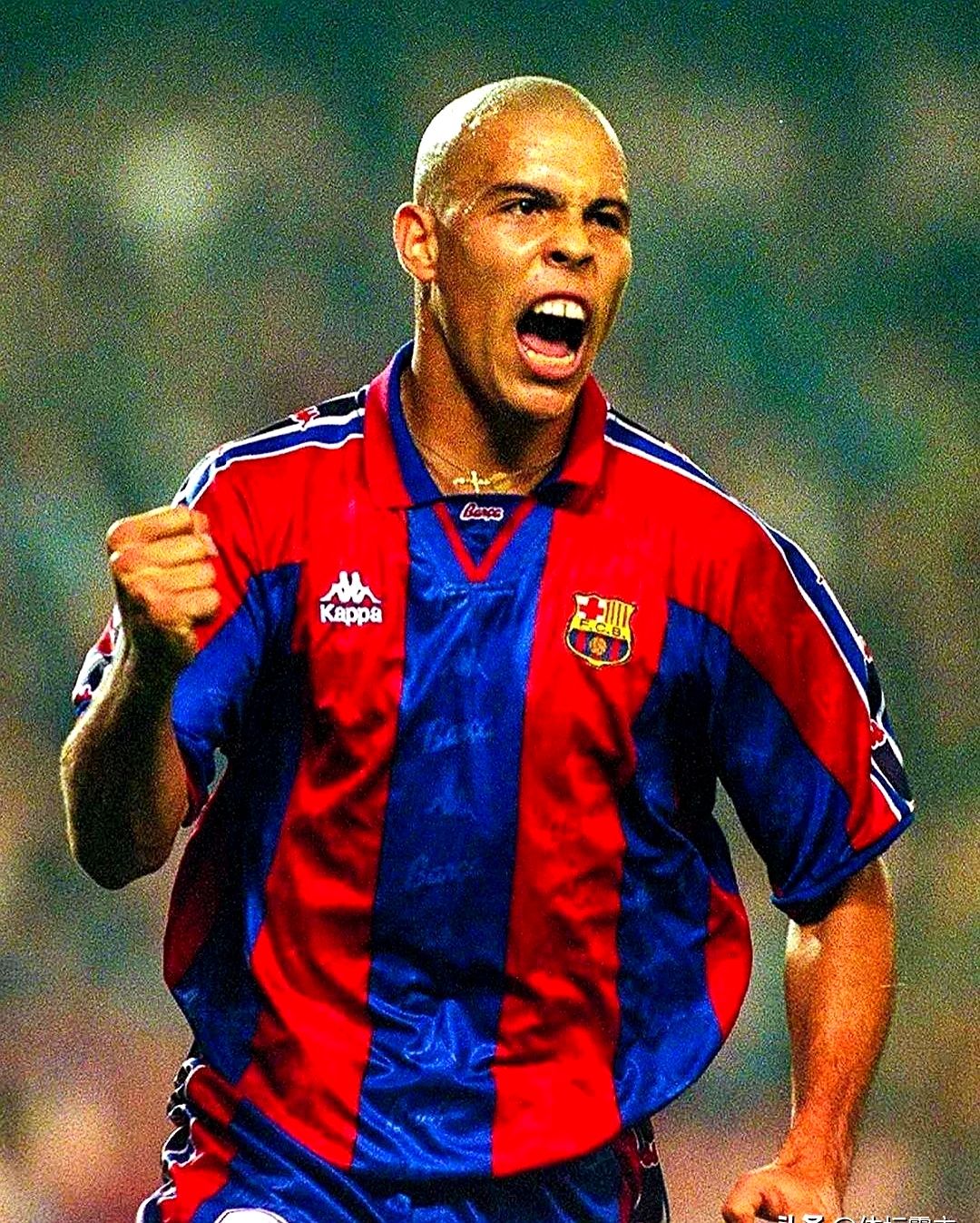 关于惊险的比赛中,一位年轻球员表现抢眼的信息 关于惊险的比赛中,一位年轻球员表现抢眼的信息