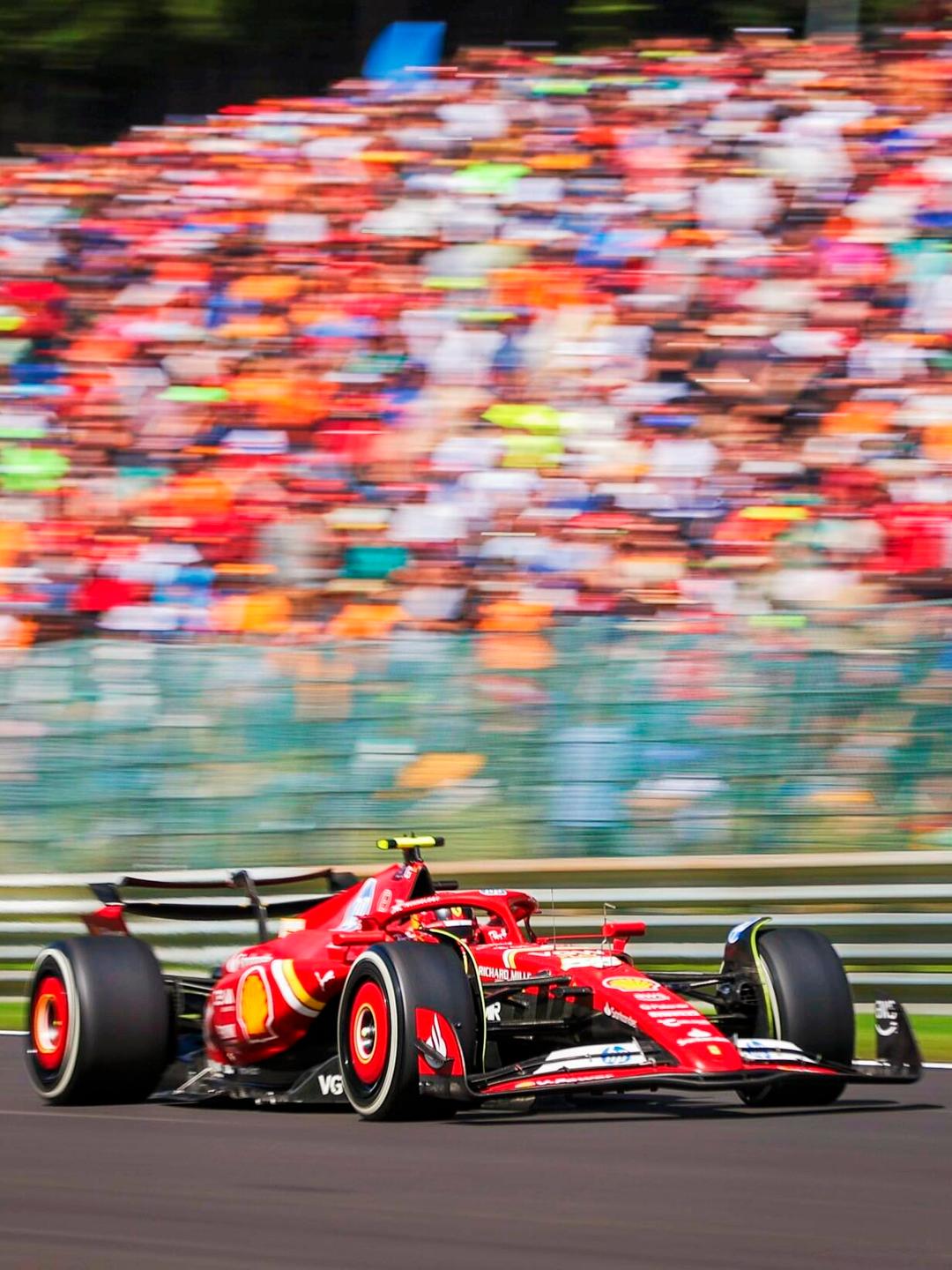 法拉利险胜威廉姆斯，塞恩斯惊艳四座的简单介绍