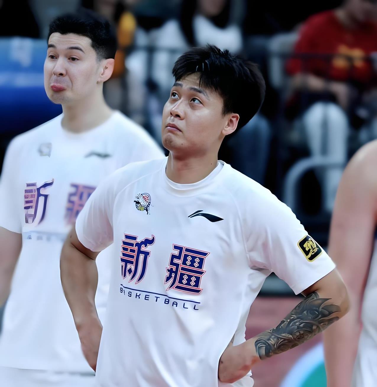 关于鹈鹕力克新疆队，易建联关键制胜的信息