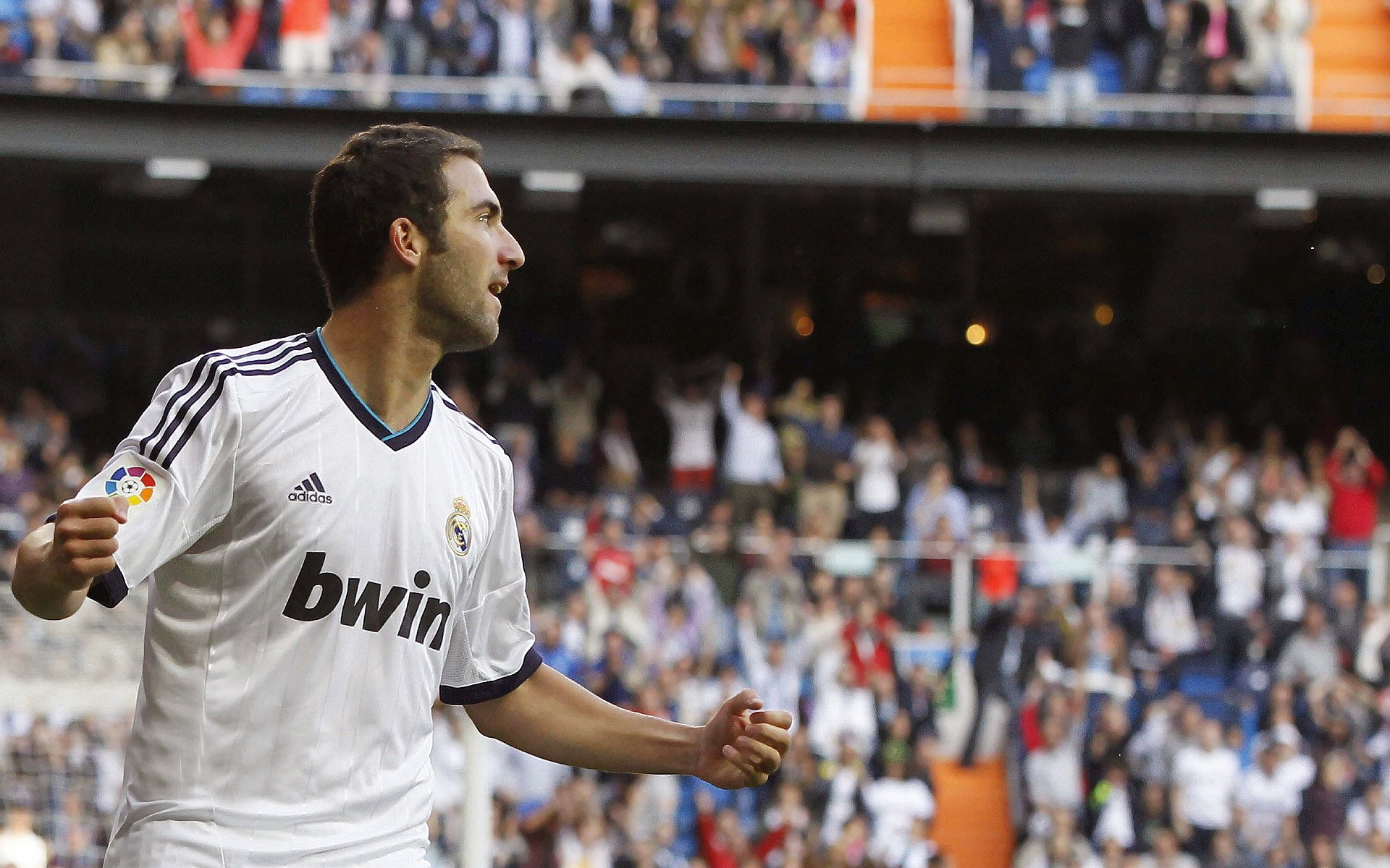 西甲国家德比之夜,贝林厄姆,攻防转换的艺术大师